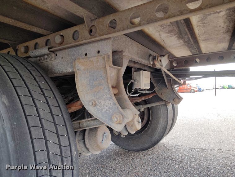 image for item ED0008 2016 Hyundai Translead VR2480202-PRS refrigerated van trailer