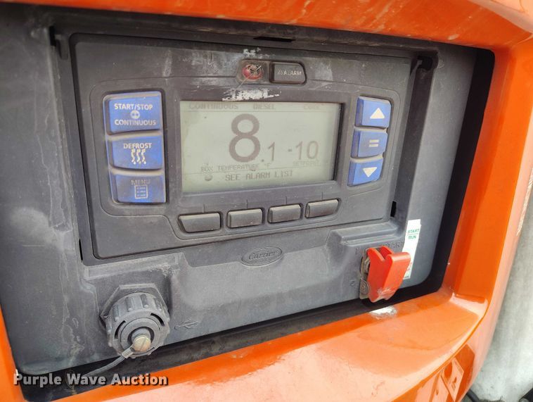 image for item ED0008 2016 Hyundai Translead VR2480202-PRS refrigerated van trailer