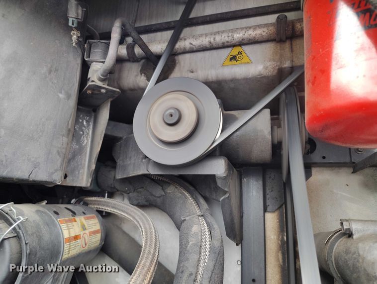 image for item ED0008 2016 Hyundai Translead VR2480202-PRS refrigerated van trailer