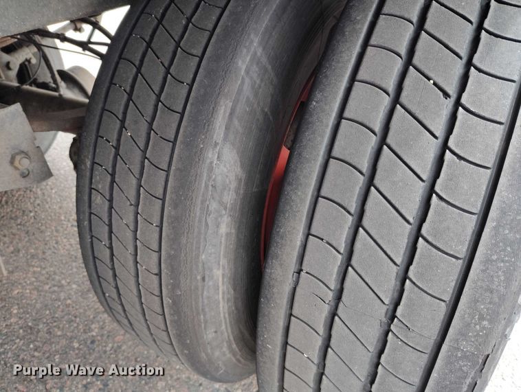 image for item ED0008 2016 Hyundai Translead VR2480202-PRS refrigerated van trailer