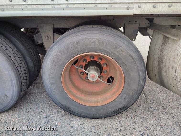 image for item ED0008 2016 Hyundai Translead VR2480202-PRS refrigerated van trailer