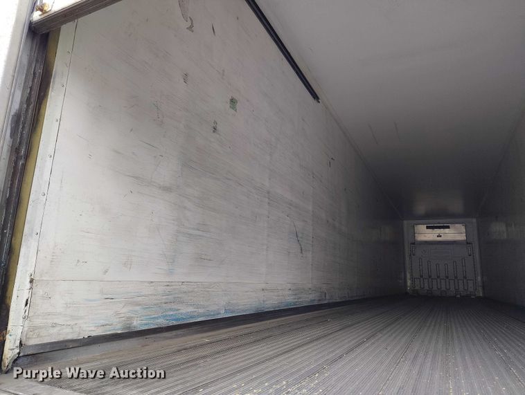 image for item ED0009 2016 Hyundai Translead VR2480202-PRS refrigerated van trailer