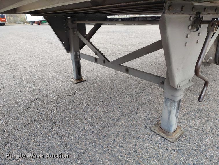 image for item ED0010 2016 Hyundai Translead VR2480202-PRS refrigerated van trailer
