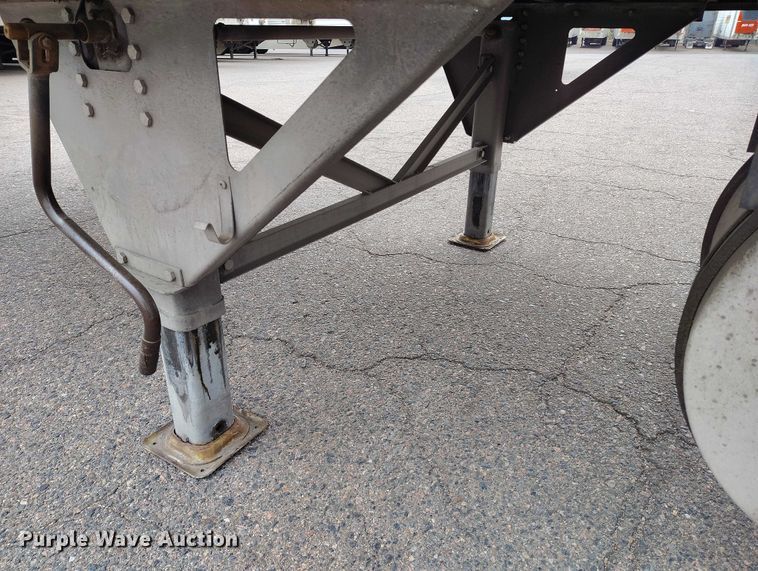 image for item ED0010 2016 Hyundai Translead VR2480202-PRS refrigerated van trailer