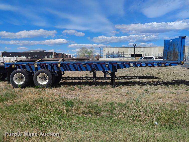 image for item ED0016 1994 Trailmoblie F71T-6UAD flatbed trailer