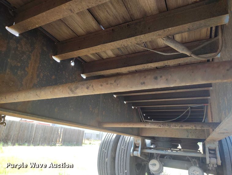 image for item ED0016 1994 Trailmoblie F71T-6UAD flatbed trailer