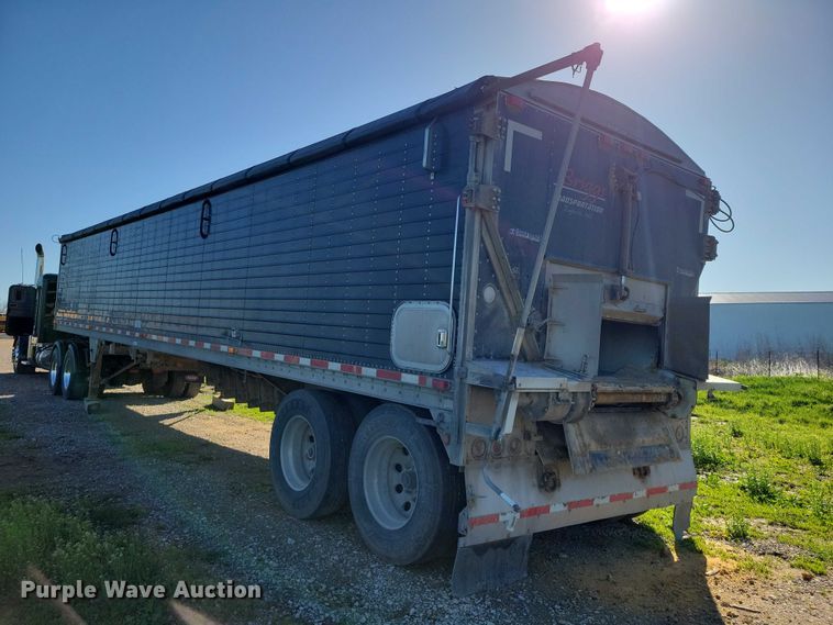 image for item EE0944 2008 Wilson DWBT-650B live bottom trailer