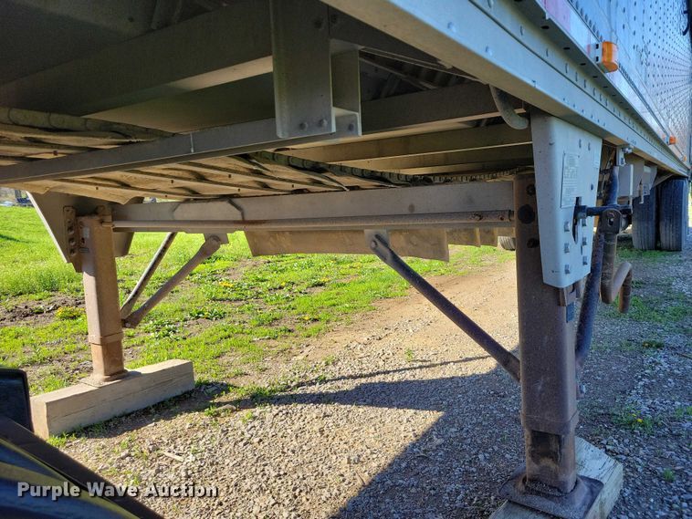 image for item EE0944 2008 Wilson DWBT-650B live bottom trailer