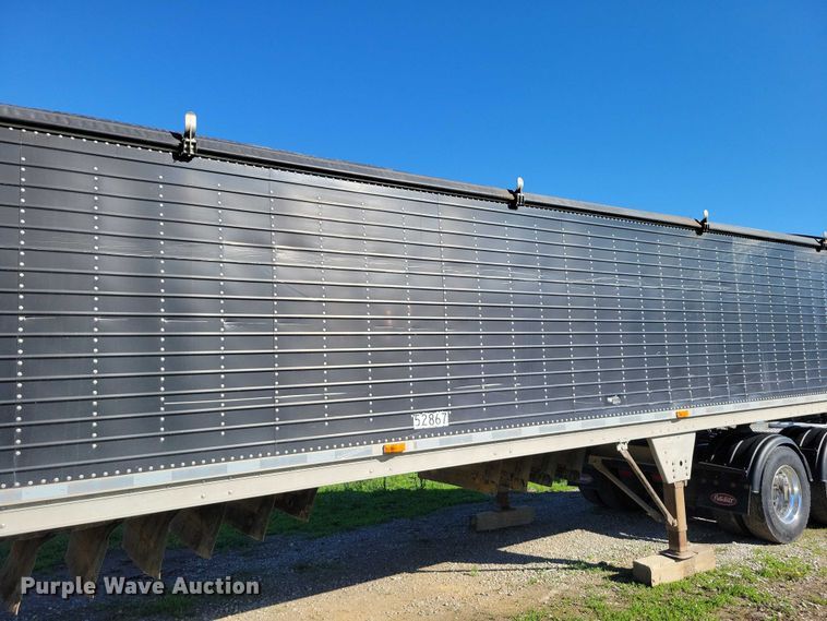 image for item EE0944 2008 Wilson DWBT-650B live bottom trailer