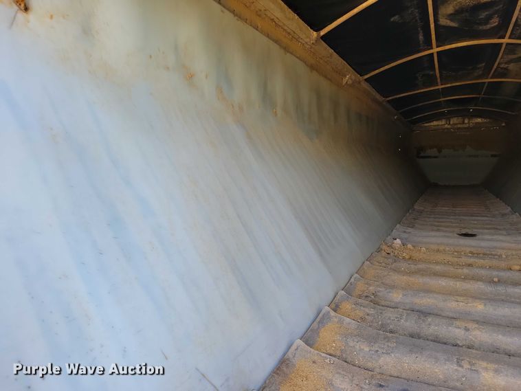 image for item EE0944 2008 Wilson DWBT-650B live bottom trailer