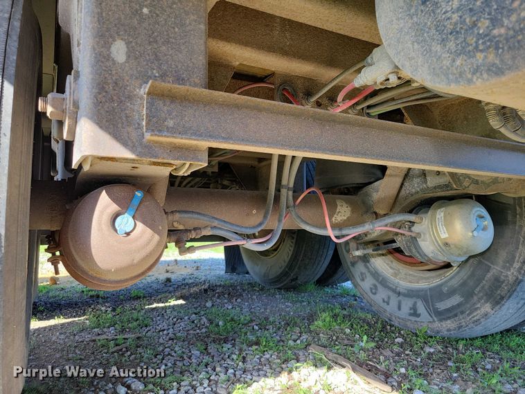 image for item EE0944 2008 Wilson DWBT-650B live bottom trailer