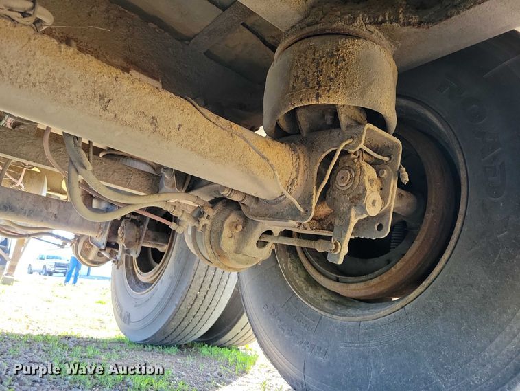 image for item EE0944 2008 Wilson DWBT-650B live bottom trailer