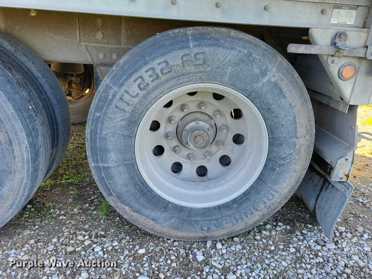 image for item EE0944 2008 Wilson DWBT-650B live bottom trailer