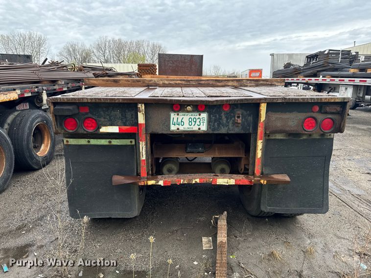 image for item EF2456 1991 Trailmobile F71T-7UAI flatbed trailer