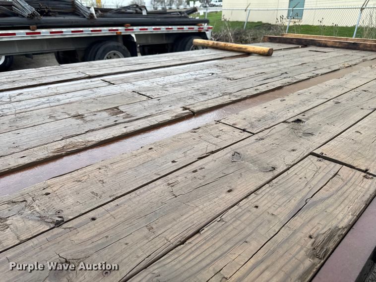 image for item EF2456 1991 Trailmobile F71T-7UAI flatbed trailer