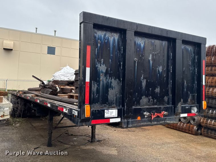image for item EF2458 2006 Transcraft TL-2000N W2 flatbed trailer