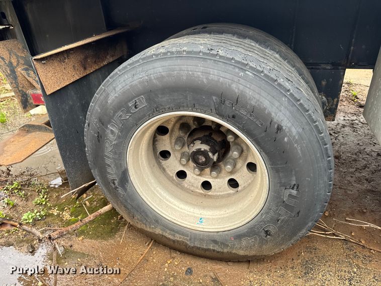 image for item EF2458 2006 Transcraft TL-2000N W2 flatbed trailer