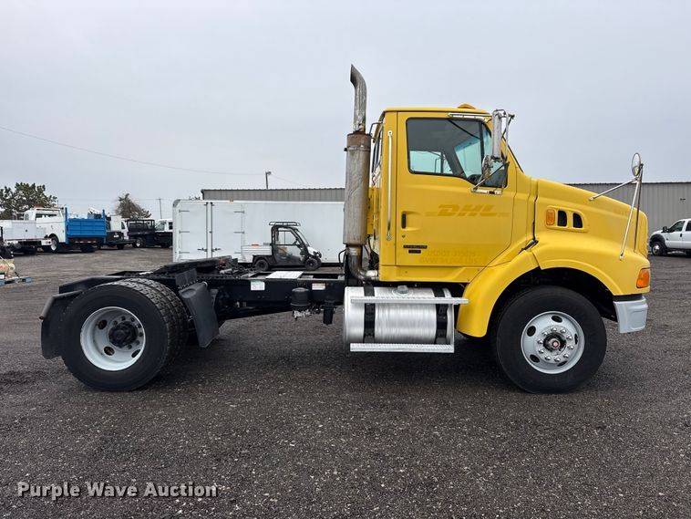 image for item EG2165 2007 Sterling Truck A9500 Series semi truck