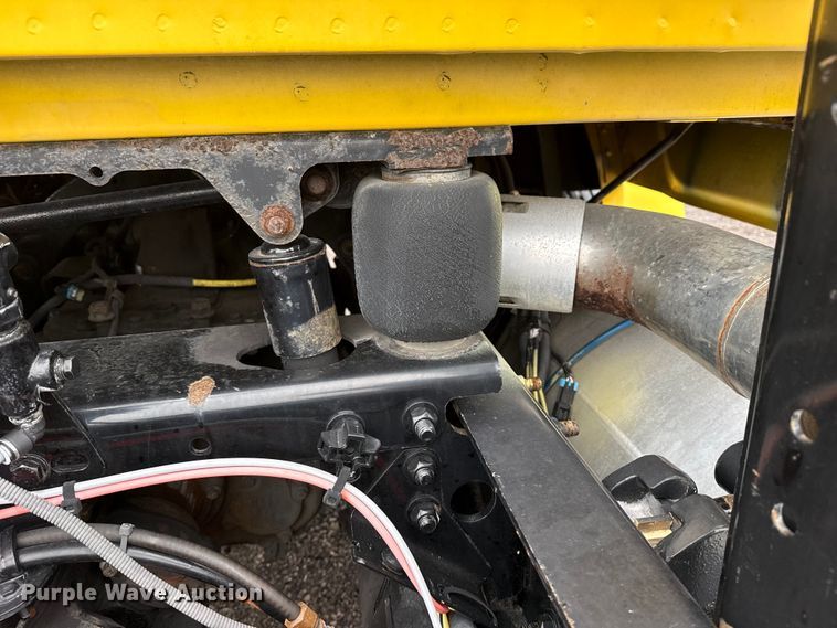 image for item EG2165 2007 Sterling Truck A9500 Series semi truck