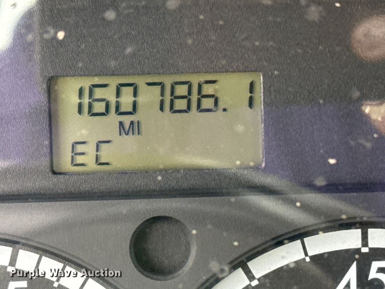 image for item EG2165 2007 Sterling Truck A9500 Series semi truck