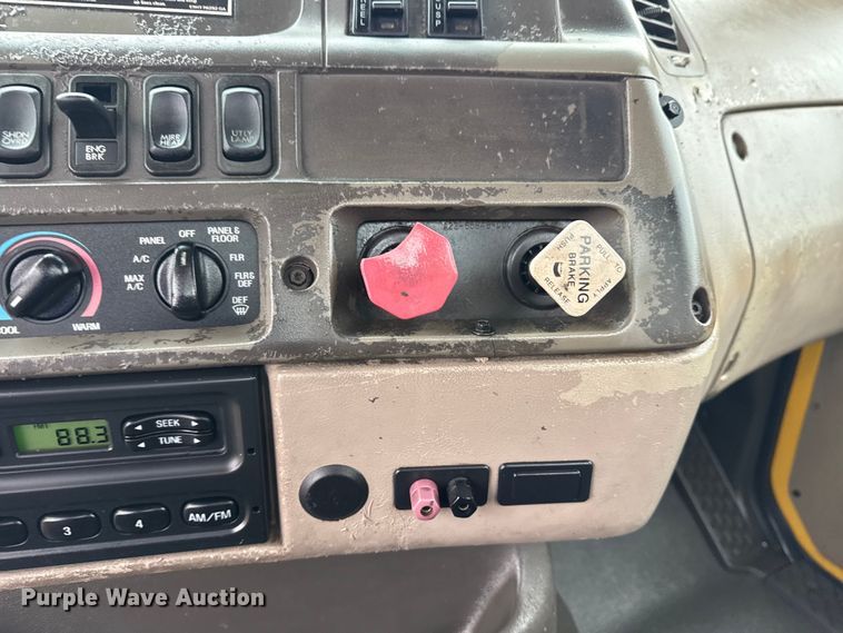 image for item EG2165 2007 Sterling Truck A9500 Series semi truck