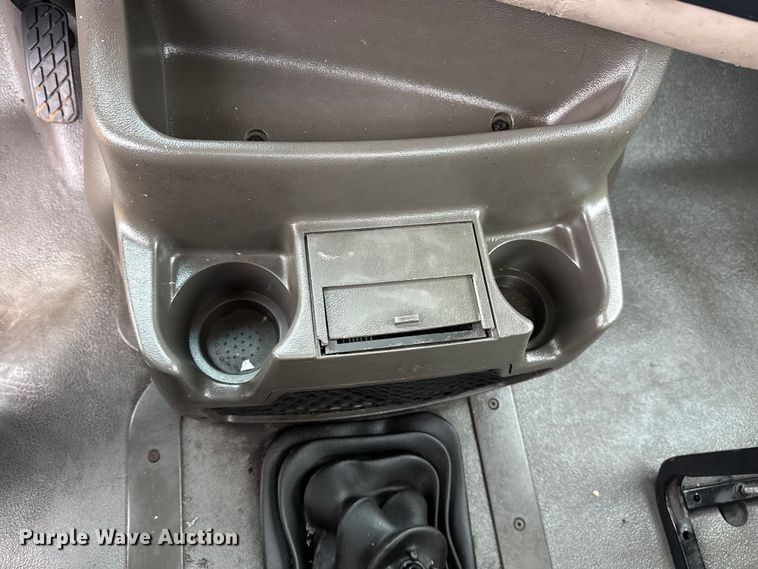 image for item EG2165 2007 Sterling Truck A9500 Series semi truck