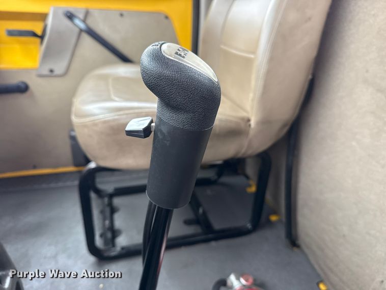 image for item EG2165 2007 Sterling Truck A9500 Series semi truck