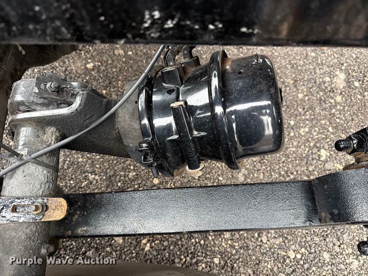 image for item EG2165 2007 Sterling Truck A9500 Series semi truck