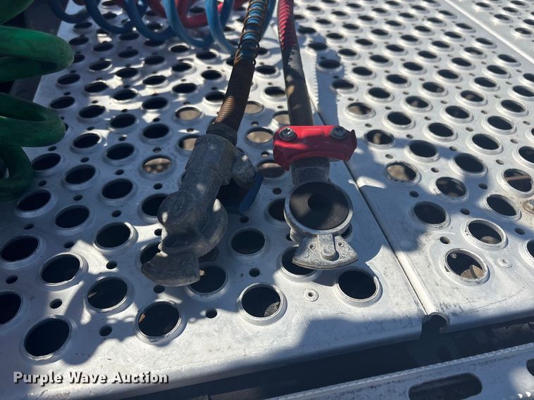 image for item EG8914 2015 Kenworth T880 semi truck