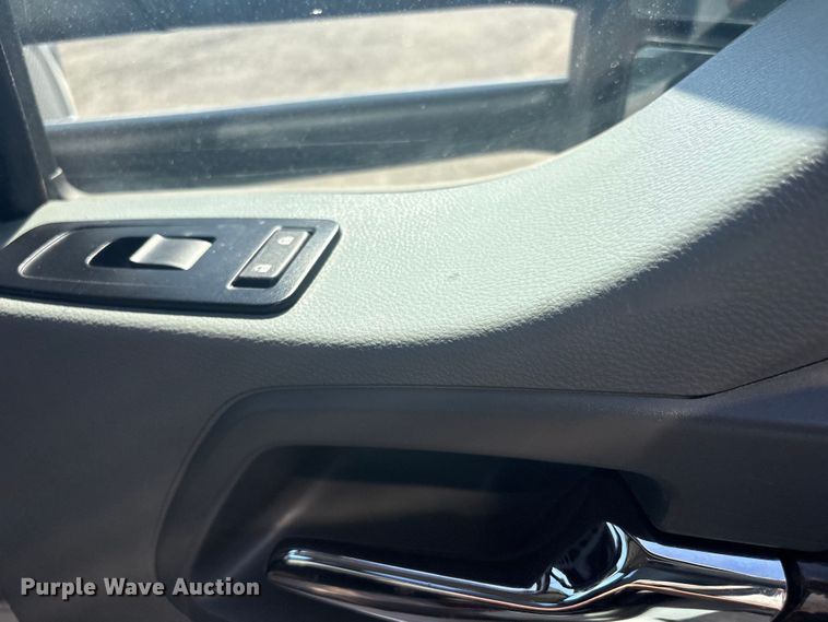 image for item EG8914 2015 Kenworth T880 semi truck