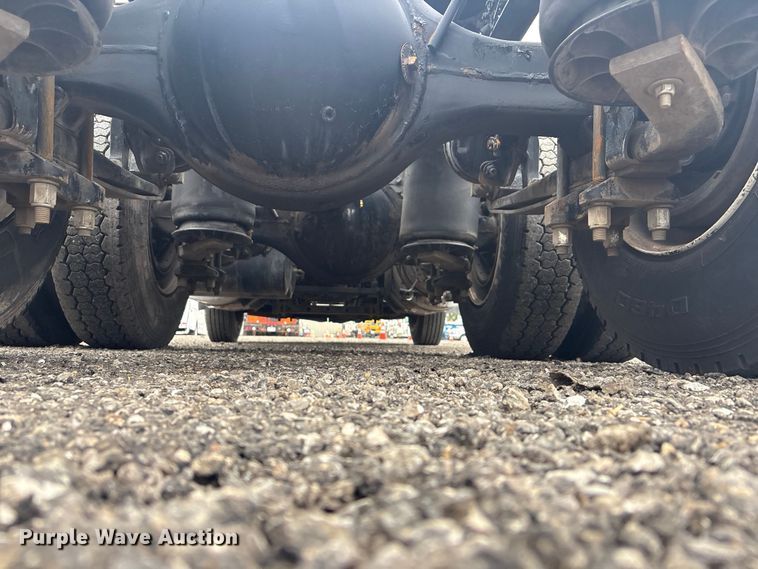 image for item EG8935 2012 International ProStar Plus semi truck