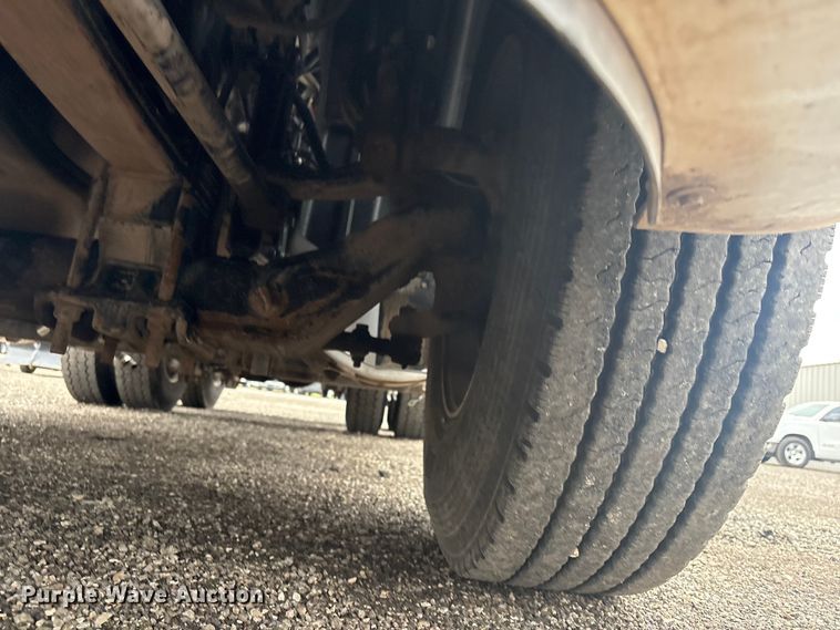 image for item EG8935 2012 International ProStar Plus semi truck