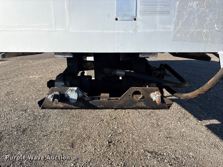 image for item EG8943 2006 Eaglerock T-91-SM end dump trailer