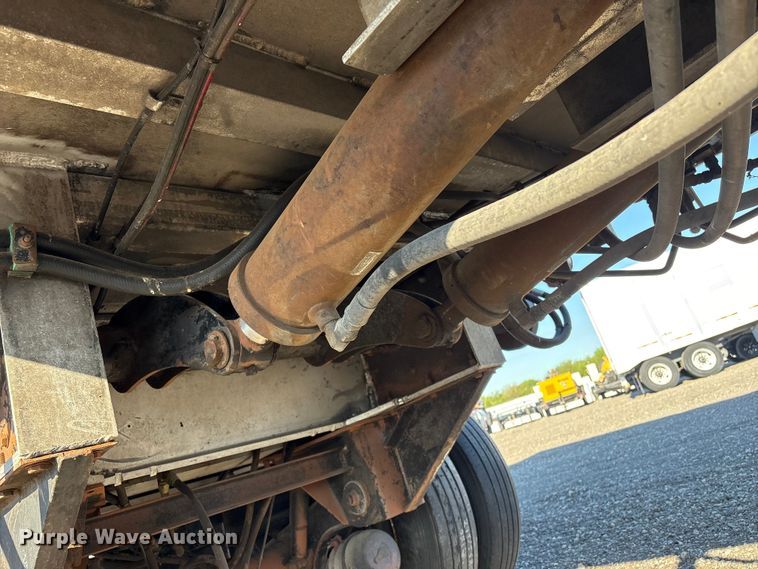 image for item EG8943 2006 Eaglerock T-91-SM end dump trailer