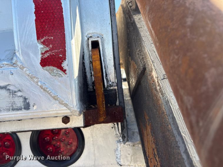 image for item EG8943 2006 Eaglerock T-91-SM end dump trailer