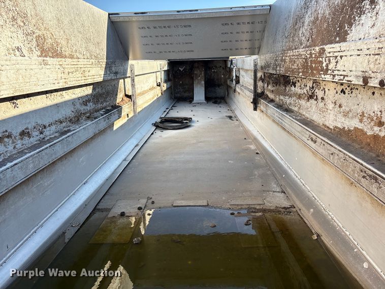 image for item EG8943 2006 Eaglerock T-91-SM end dump trailer