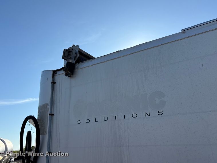 image for item EG8943 2006 Eaglerock T-91-SM end dump trailer