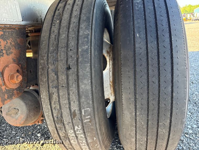 image for item EG8943 2006 Eaglerock T-91-SM end dump trailer