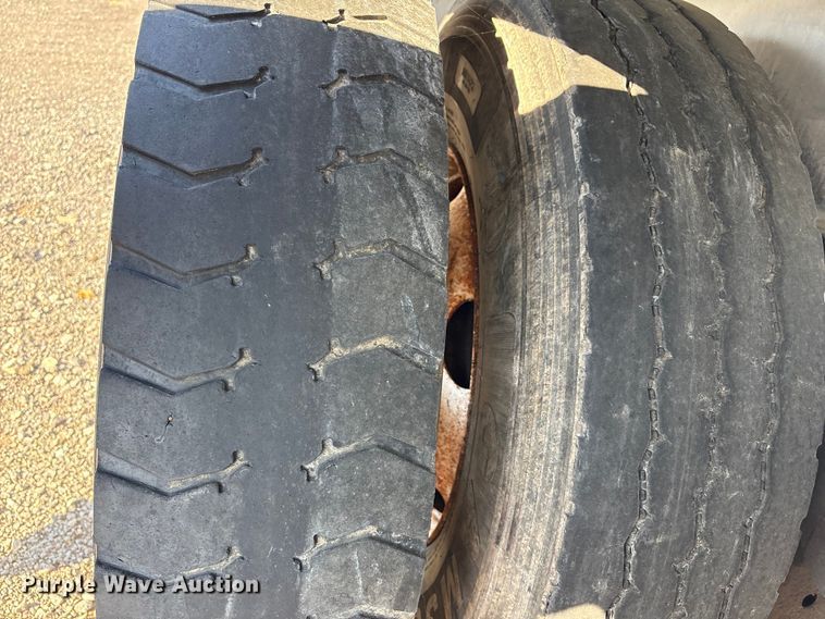 image for item EG8943 2006 Eaglerock T-91-SM end dump trailer