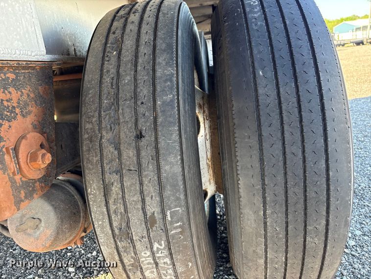 image for item EG8943 2006 Eaglerock T-91-SM end dump trailer