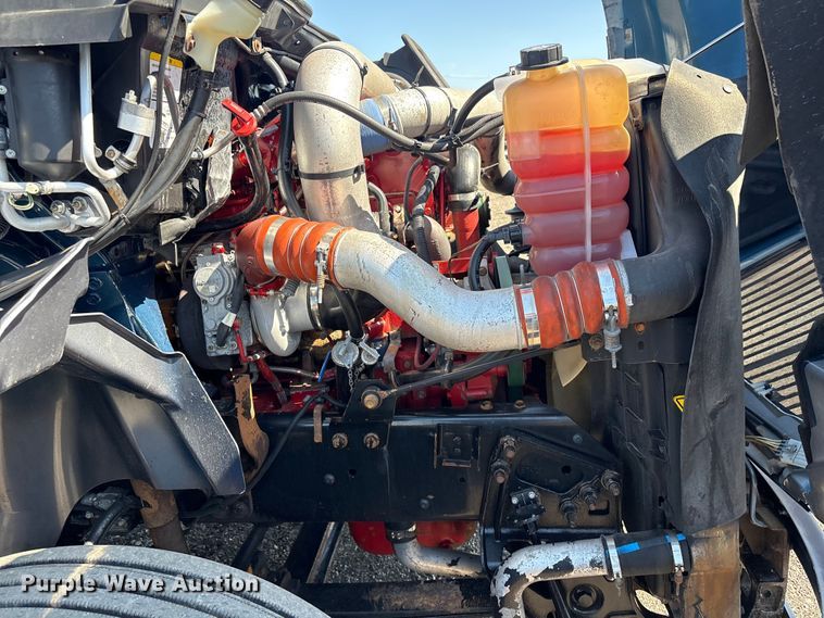 image for item EG8948 2008 International TranStar 8600 semi truck