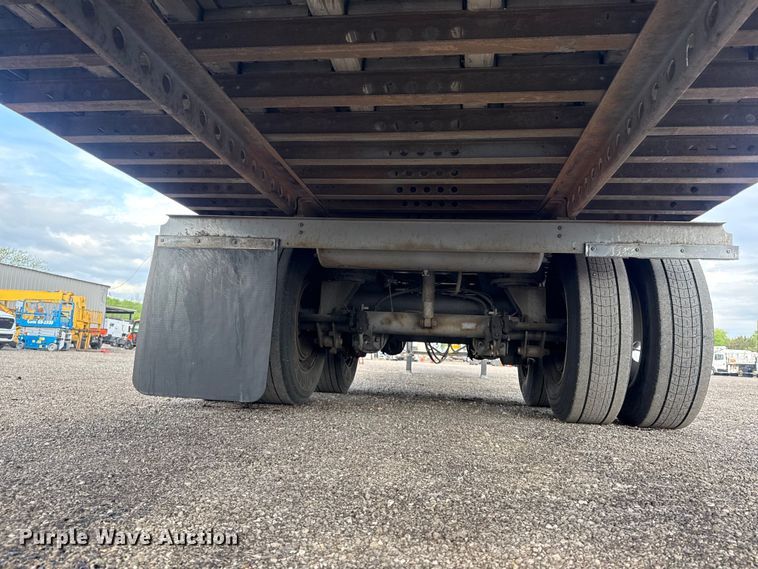 image for item EG8965 2006 Wabash National dry van trailer