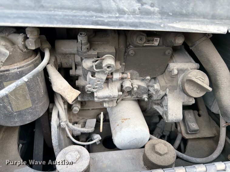 image for item EL0109 2016 Freightliner Cascadia semi truck