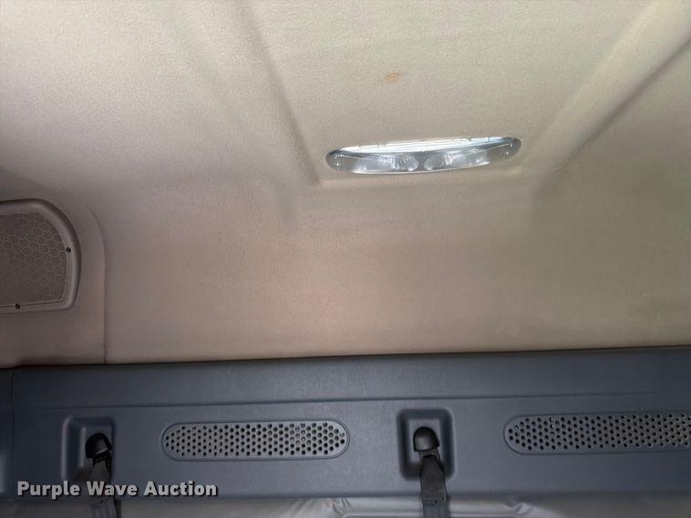 image for item EL0109 2016 Freightliner Cascadia semi truck