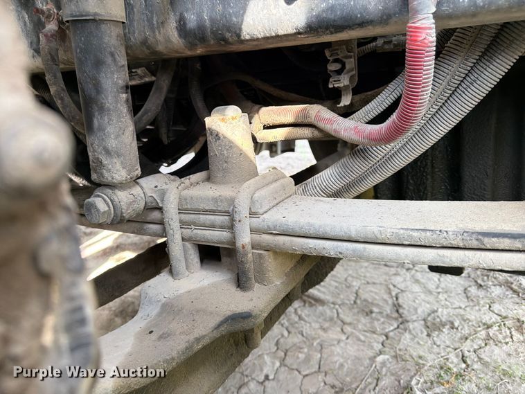 image for item EL0109 2016 Freightliner Cascadia semi truck