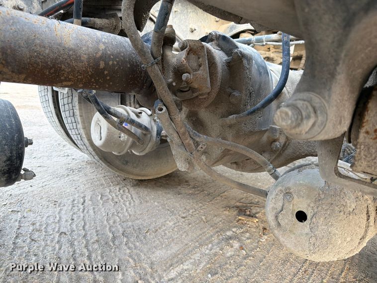 image for item EL0112 2016 Kenworth T880 semi truck