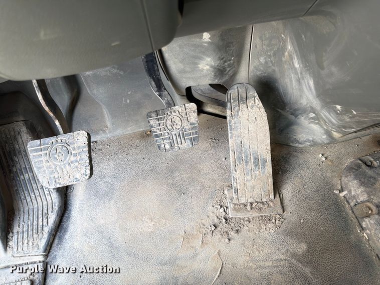 image for item EL0112 2016 Kenworth T880 semi truck