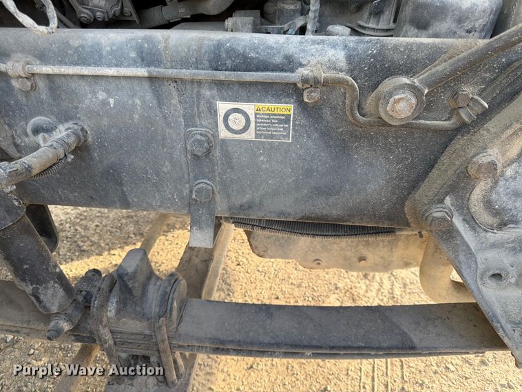 image for item EL0112 2016 Kenworth T880 semi truck