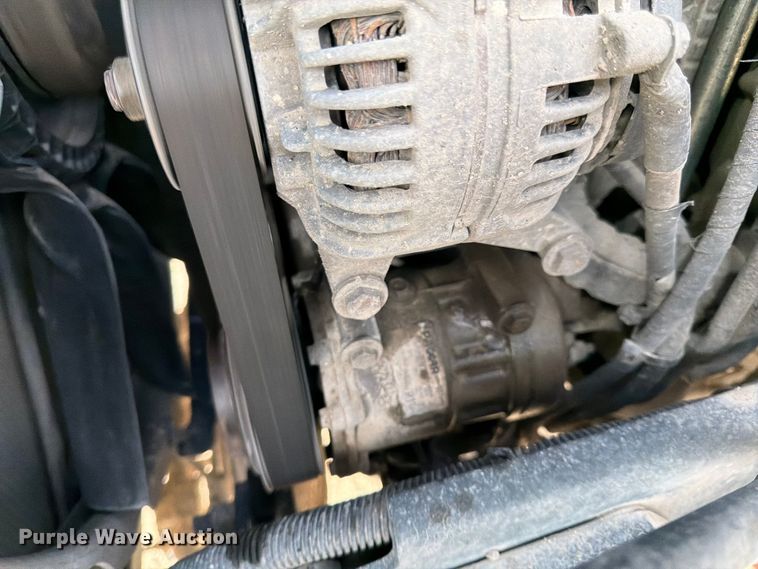 image for item EL0112 2016 Kenworth T880 semi truck