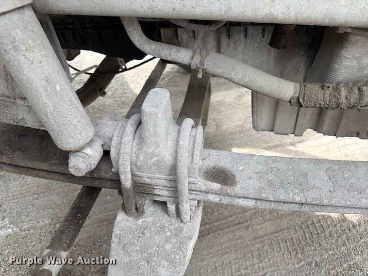 image for item EL0113 2018 Peterbilt 579 semi truck